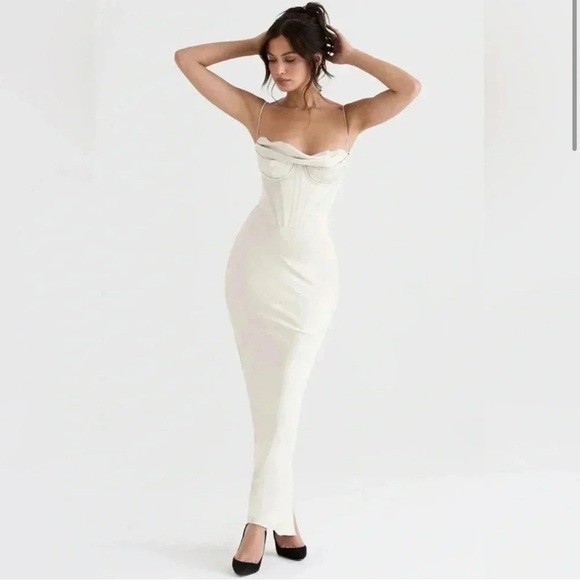 House of CB Dresses & Skirts - House of CB White Bodycon Maxi Dress Sweetheart Neckline